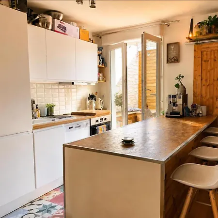 T2 Gare Centre - Parking Et Terrasse Cosy Apartman Reims